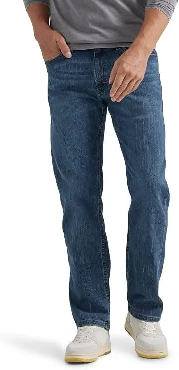 Wrangler Authentics Men’s Regular Fit Comfort Flex Waist Jeans - Alternate